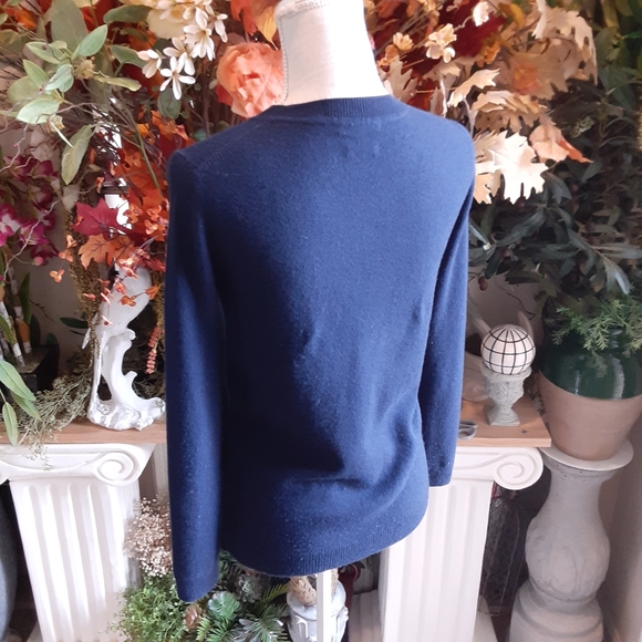 Mossimo Dutti, Cashmere,  Side Slit, XS,  Pullover - Picture 5 of 6